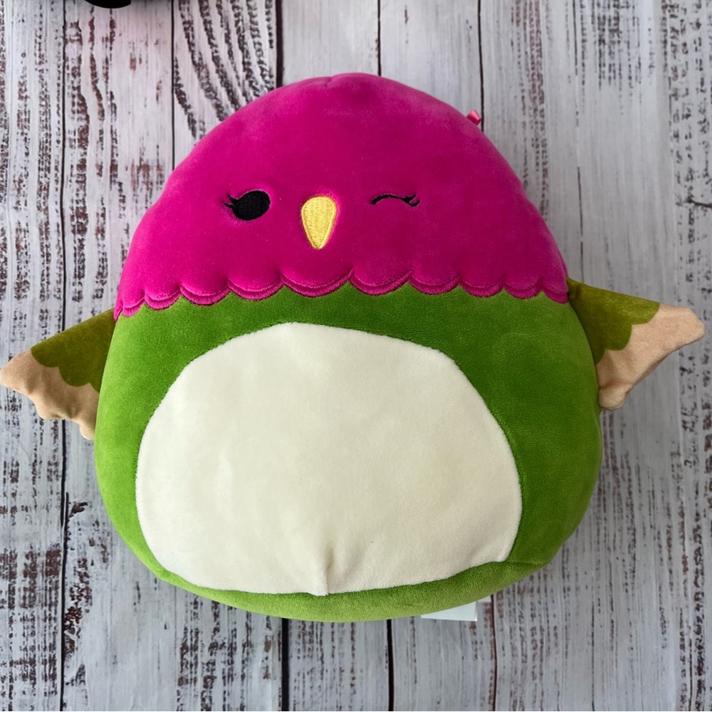 Squishmallow Na'lma the Hummingbird Pink Green 9” NWOT
